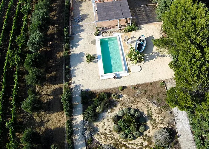 Willa Jabia House *