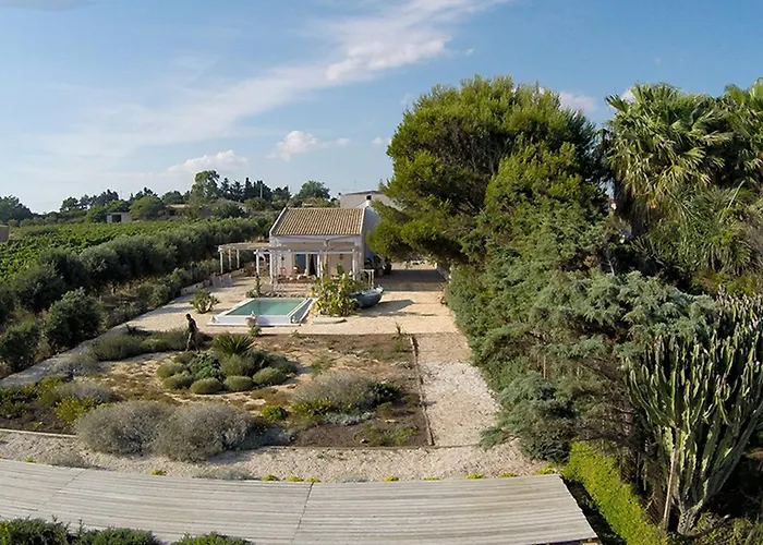 Willa Jabia House