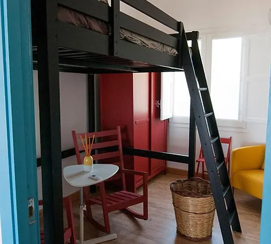 Willa Jabia House *